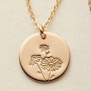 NEW April Daisy Birth Flower Gold Coin Necklace